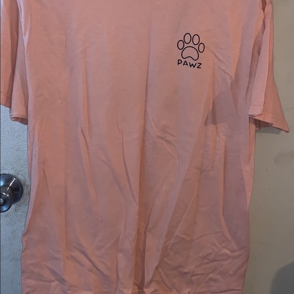 2 paw shirts ( short sleeve) - Picture 3 of 4